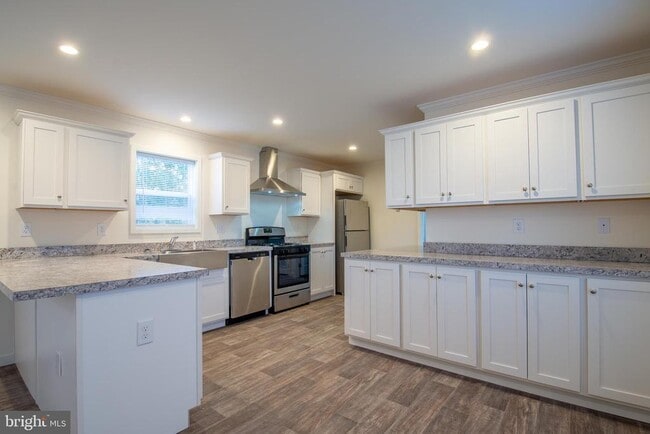 Building Photo - 4 Rehoboth Cir