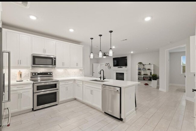 Photo - 6804 Westview Dr Unidad 1307