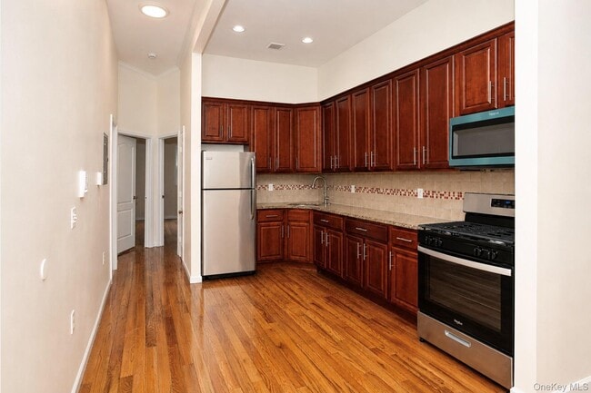Photo - 1726 Linden Blvd