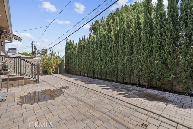 Photo - 11250 Saticoy St