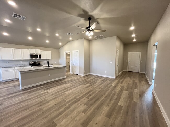 Photo - 1302 Ross Ave