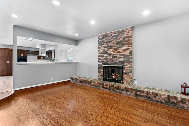 Photo - 17001 Darrington Rd