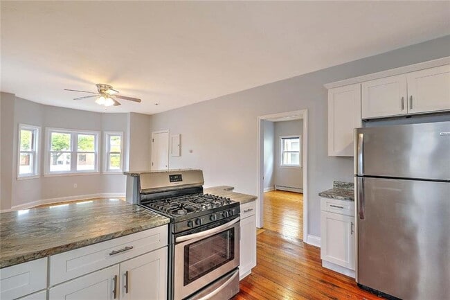 Photo - 50 Barton St Unit 2