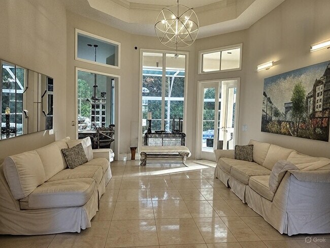 Photo - 132 Thornton Dr