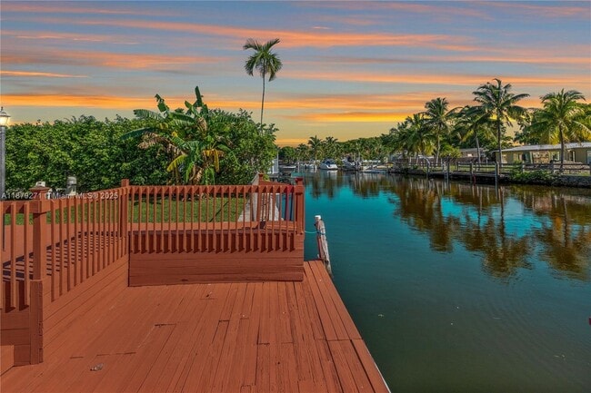 Photo - 1850 Hibiscus Dr