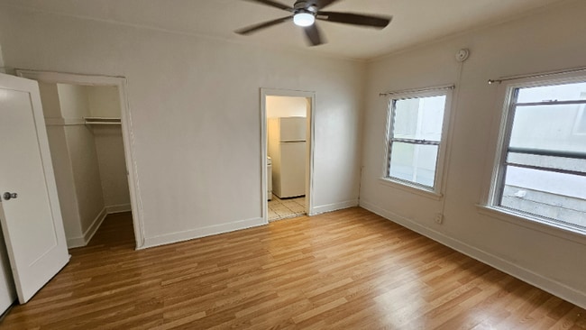 Photo - 727 S Coronado St Unidad 205