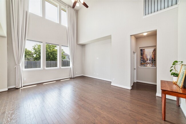 Photo - 4715 Great Acre Ln