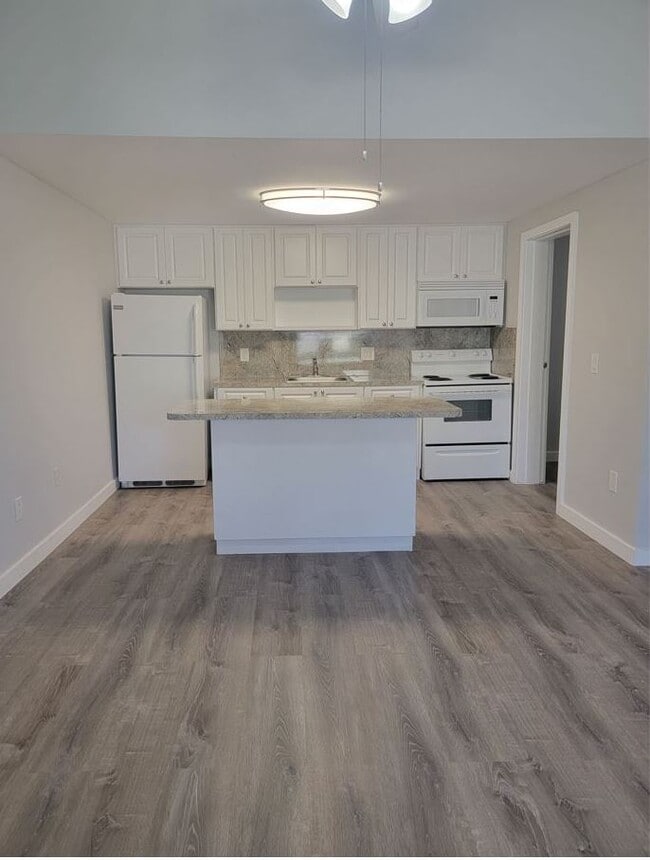 Mango Way Apartments