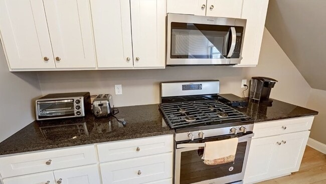 Building Photo - 29 Creighton St Unit 3A