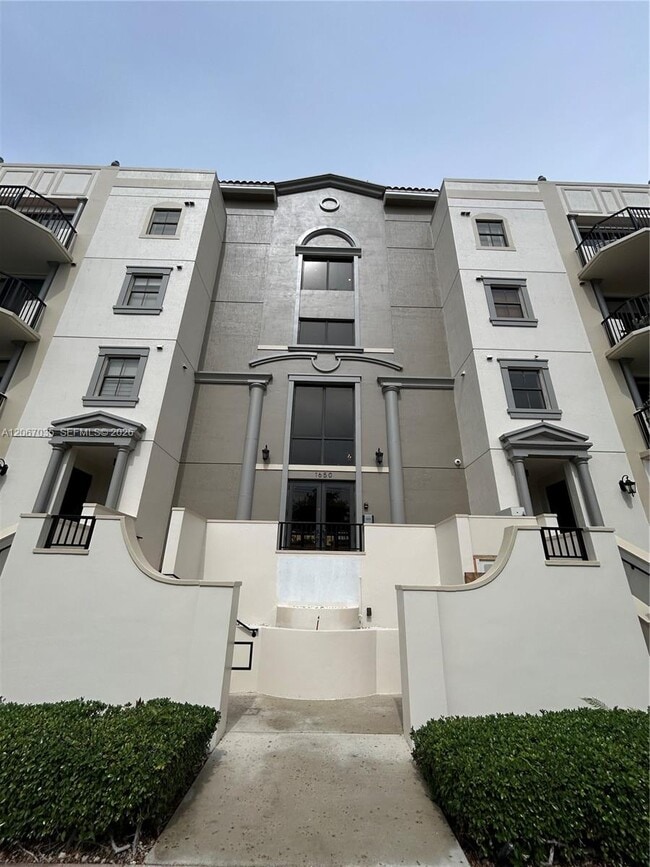 Photo - 1650 Galiano St Unit 307