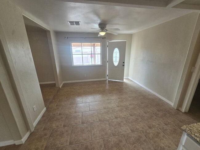 Photo - Spacious 3bd/1ba in a HUGE GATED Property!
