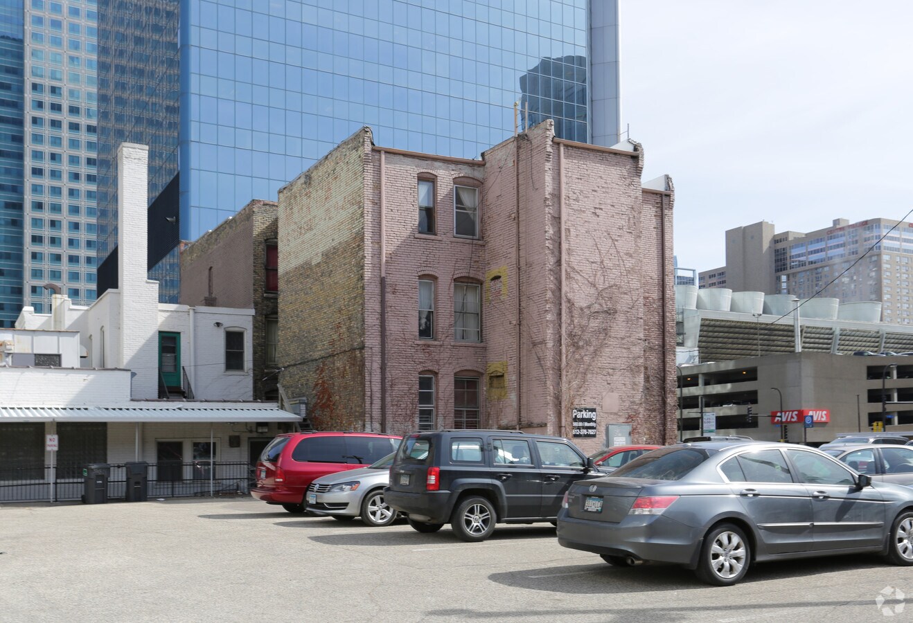 Photo - Oakland Apartments