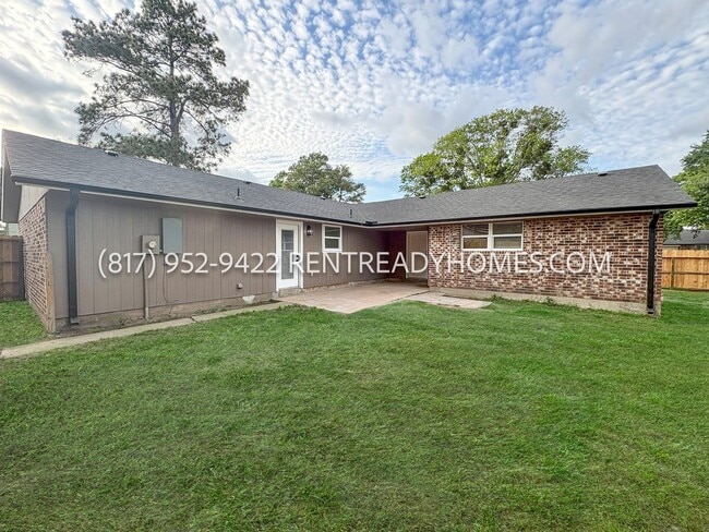 Photo - 2122 Bentvine Dr