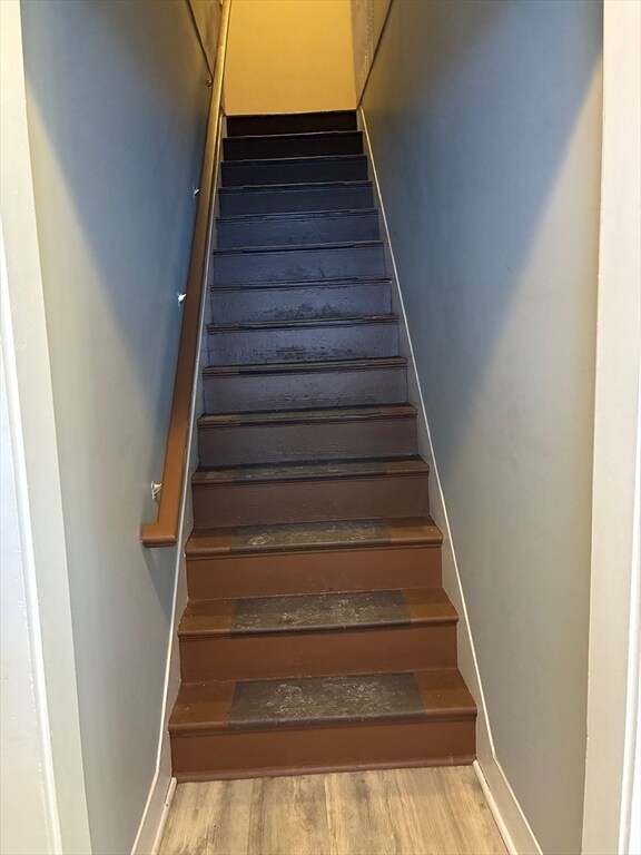 Photo - 129 S Elm St Unidad 2R