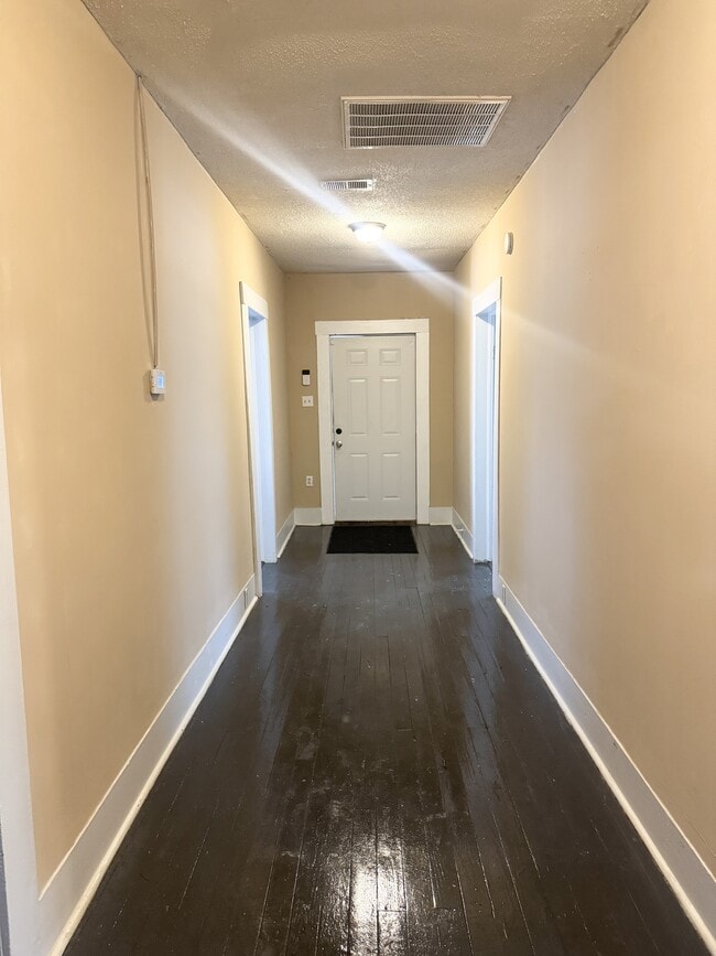 Photo - 569 Colquitt St