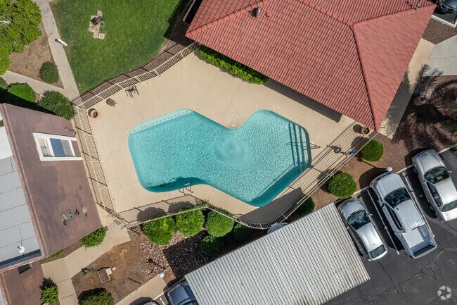 Photo - Autumn Park Condominium