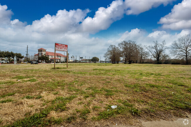 Primary Photo - Tomball Senior Village Rental