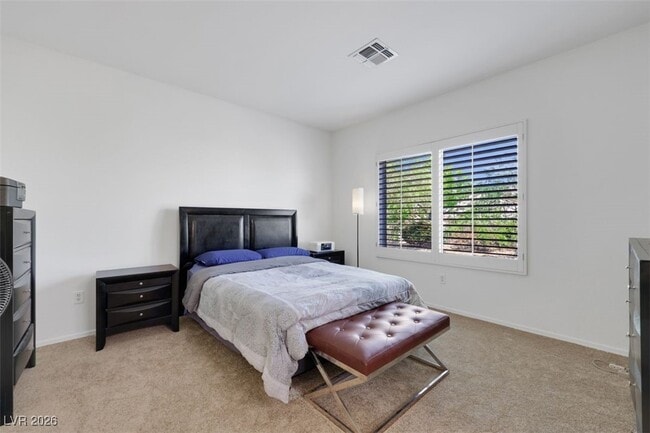 Photo - 1935 Valley Center Dr