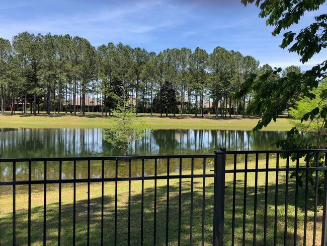 Photo - 554 Camellia Ct