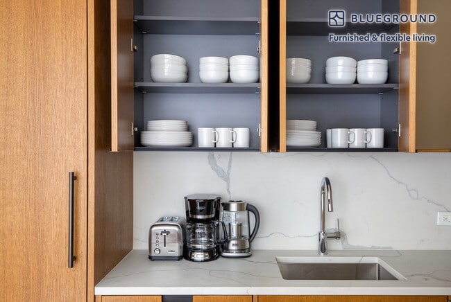 Photo - 420 E 54th St Unit FL14-ID1148