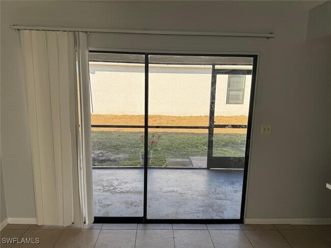 Photo - 3004 Santa Barbara Blvd