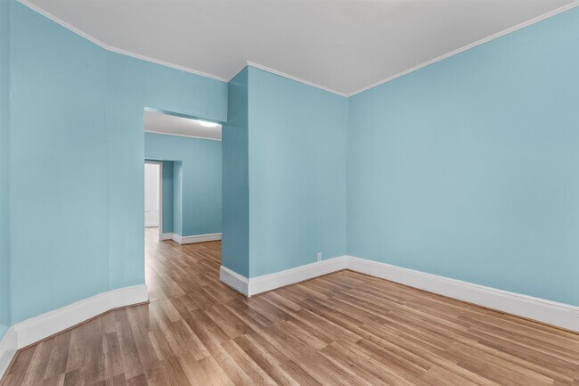 Photo - 122 Mallory Ave Unit 2