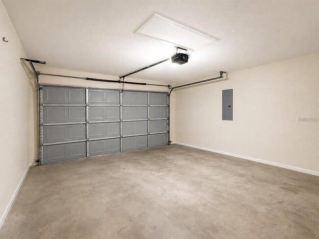 Photo - 907 Hendon Pl