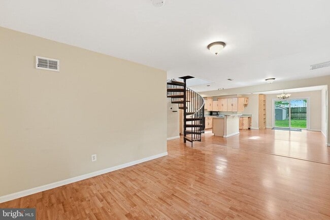 Photo - 7605 Fisher Dr
