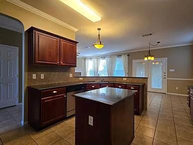 Photo - 615 Pumpkin Dr