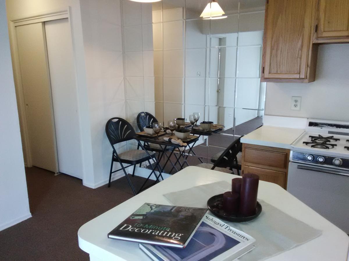 Photo - Pinnacle Apartments