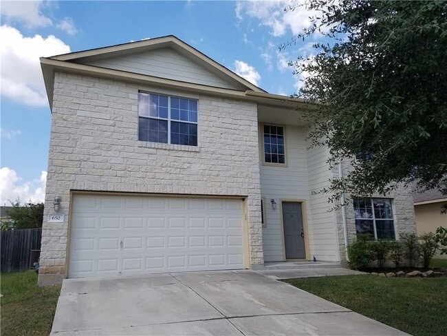 Photo - 650 Goldenrod St House