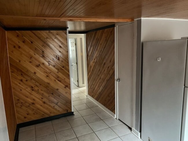 199 W Lafayette St Unit 2