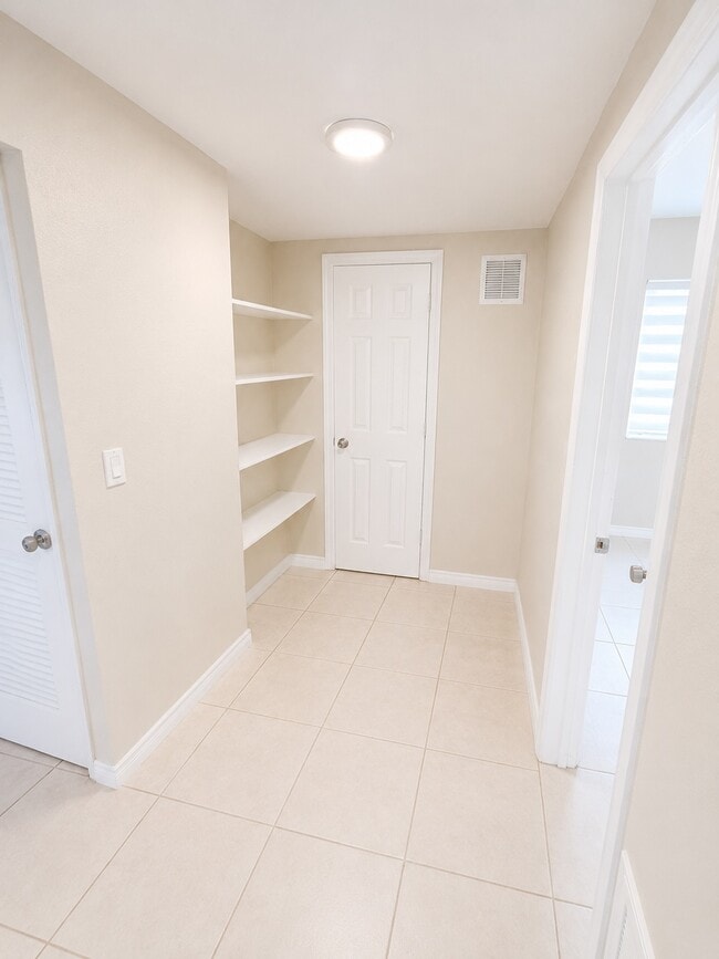 Photo - 1664 NE 146th St