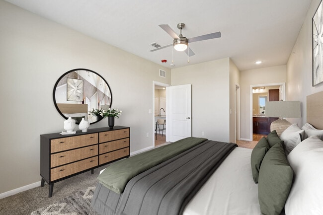 Modelo de dormitorio - Legacy Ranch @ Dessau East, A 55+ Community