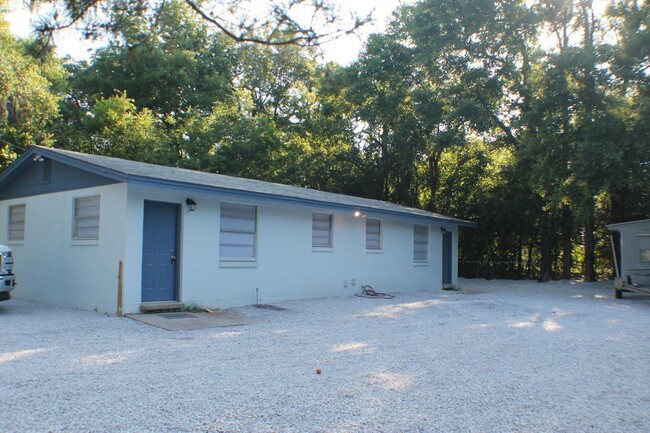 Photo - 1114 Cedar Ave S Townhome