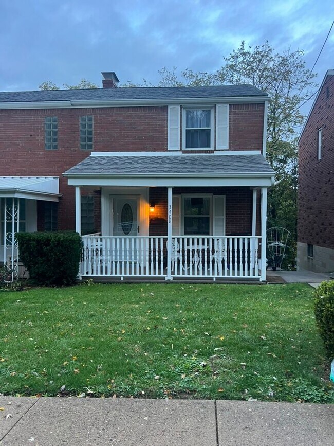 Building Photo - Updated 2 bedroom cutie in Brentwood!