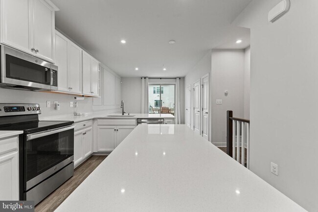 Photo - 224 S Newkirk St