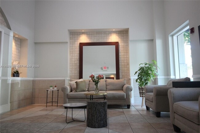 50 Menores Ave Unit 606