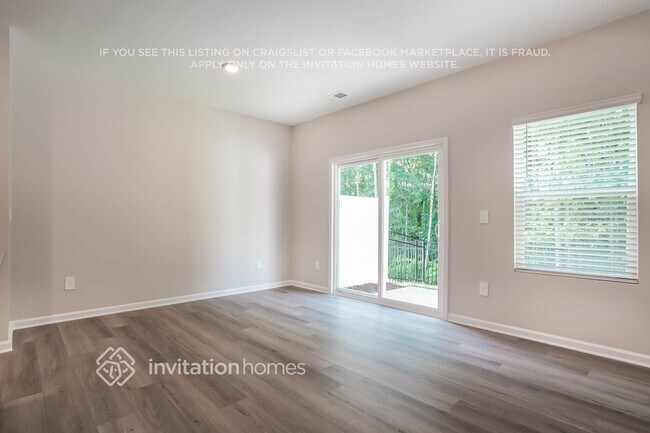 837 Holiday Pk Ln