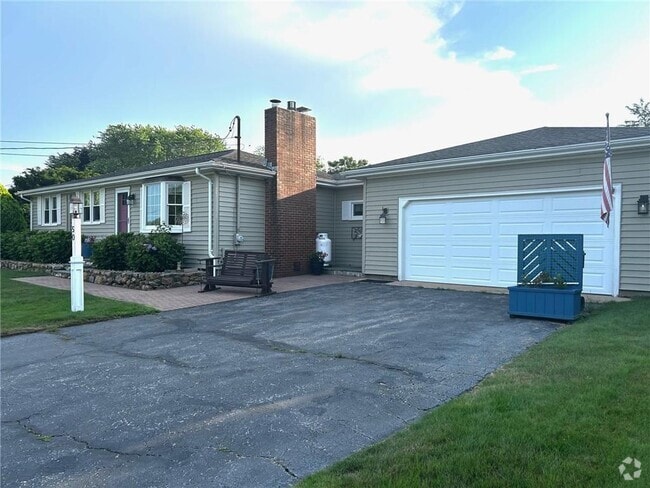 Building Photo - 50 Osprey Rd Rental
