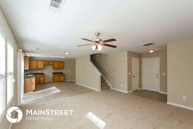 Photo - 5677 Sable Way