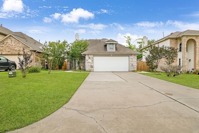 Photo - 18436 Sunrise Pines Dr House