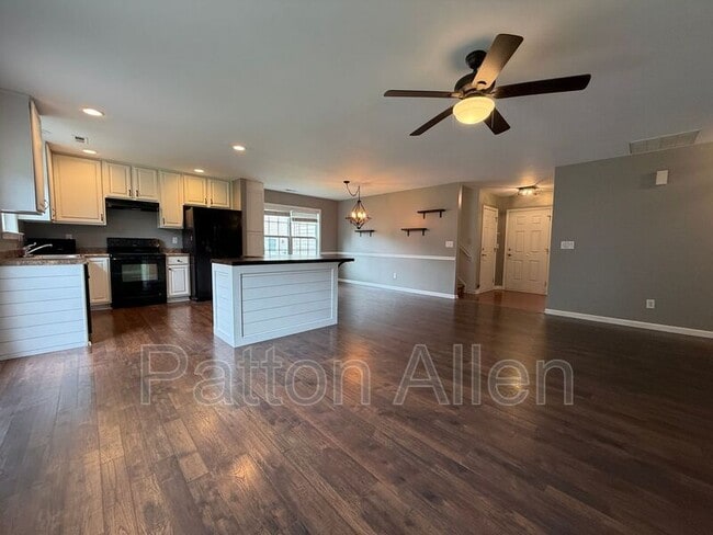 Photo - 210 Mud Creek Rd