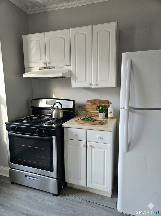 Photo - 1145 Ogden St Ext Unit 3rd Floor RT