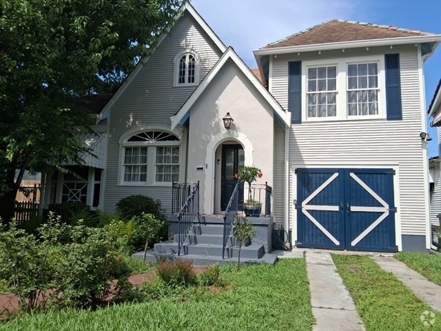 Building Photo - 4155 Piedmont Dr Rental