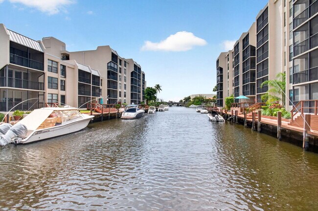 Photo - 12 Royal Palm Way Unit 501