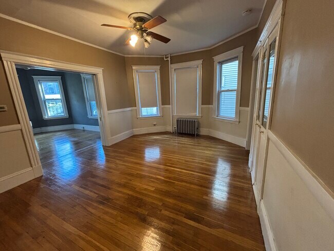 Photo - 8 Usher Rd Unit 1