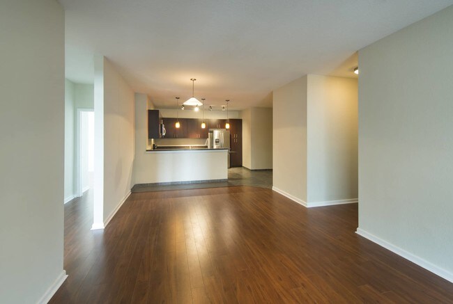 The Vintage Lofts At West End For Rent In Tampa Fl Forrent Photo The Vintage Lofts At West End