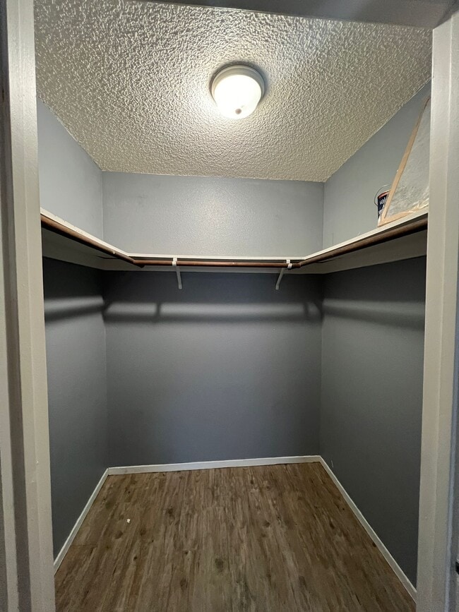 Photo - 1830 S Garden St