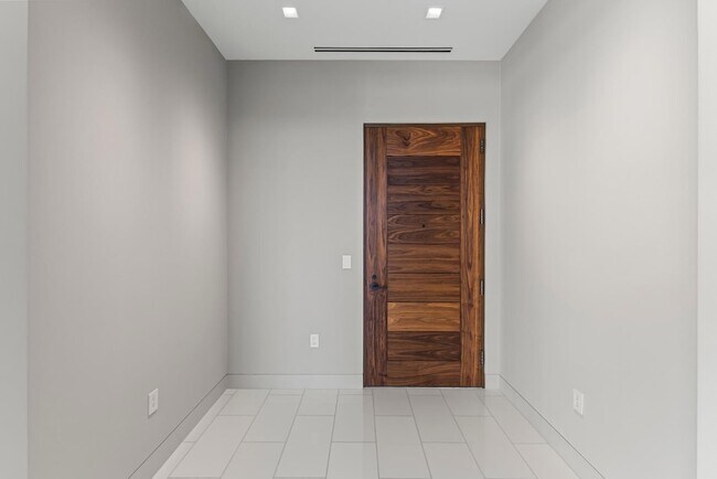 Photo - 6587 N Palmeraie Blvd Unit 2003